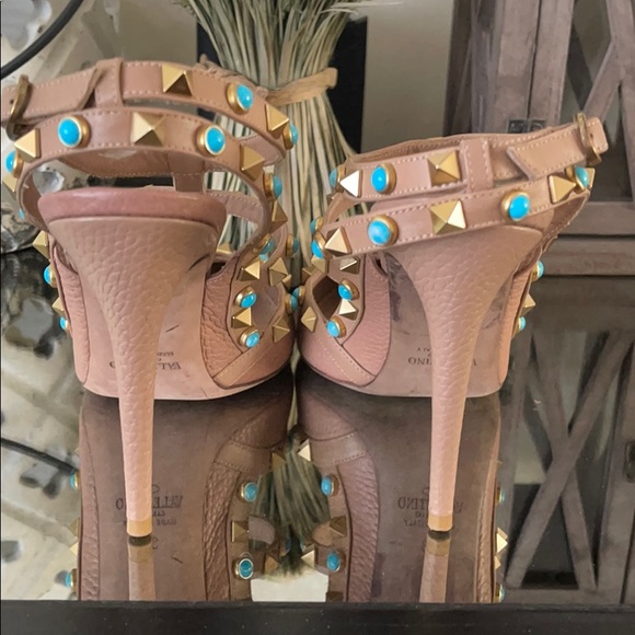 Valentino Rockstud Rolling Tan Size 38 - Picture 2 of 5